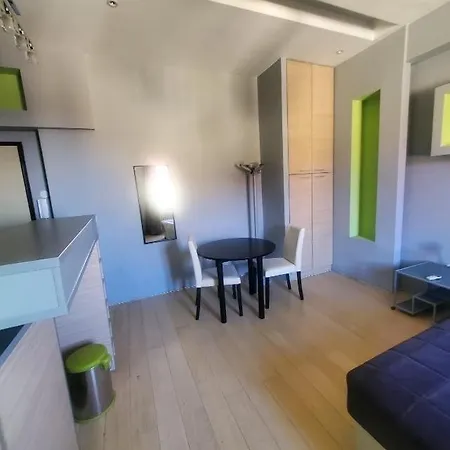 Kosta Lux דירה *